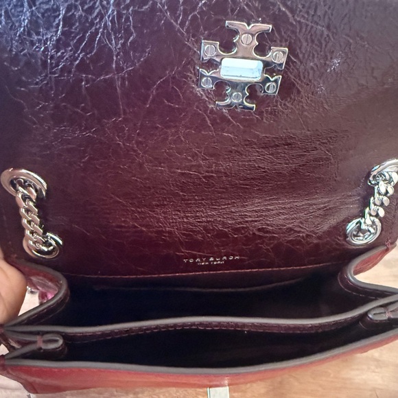 Tory Burch mini Kira Turnkock - Picture 5 of 8